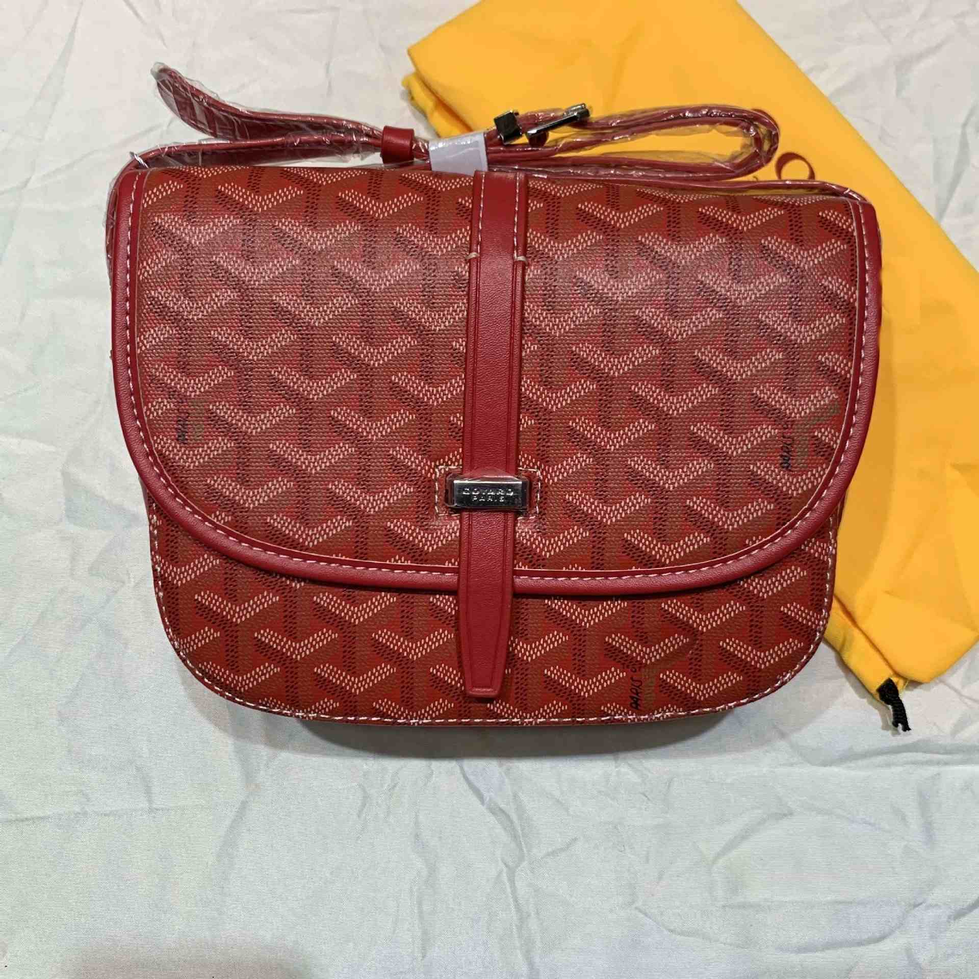 021（21cm*15cm*9cm）