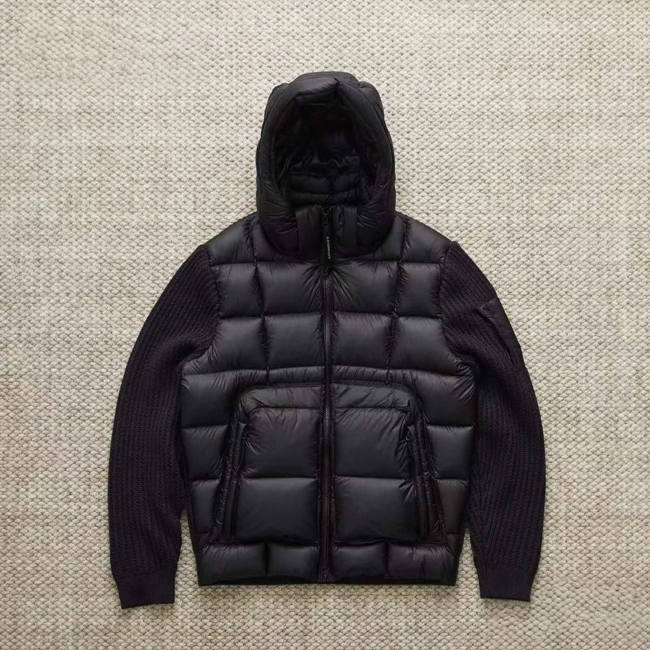 Knitted Spliced Down Jacket (90% White Duck Down) - Black